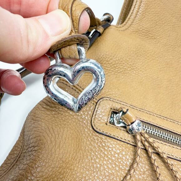 Brighton Tan Pebbled Leather Shoulder Bag Flap/Zip Closure Flower Detail EUC - Picture 10 of 13